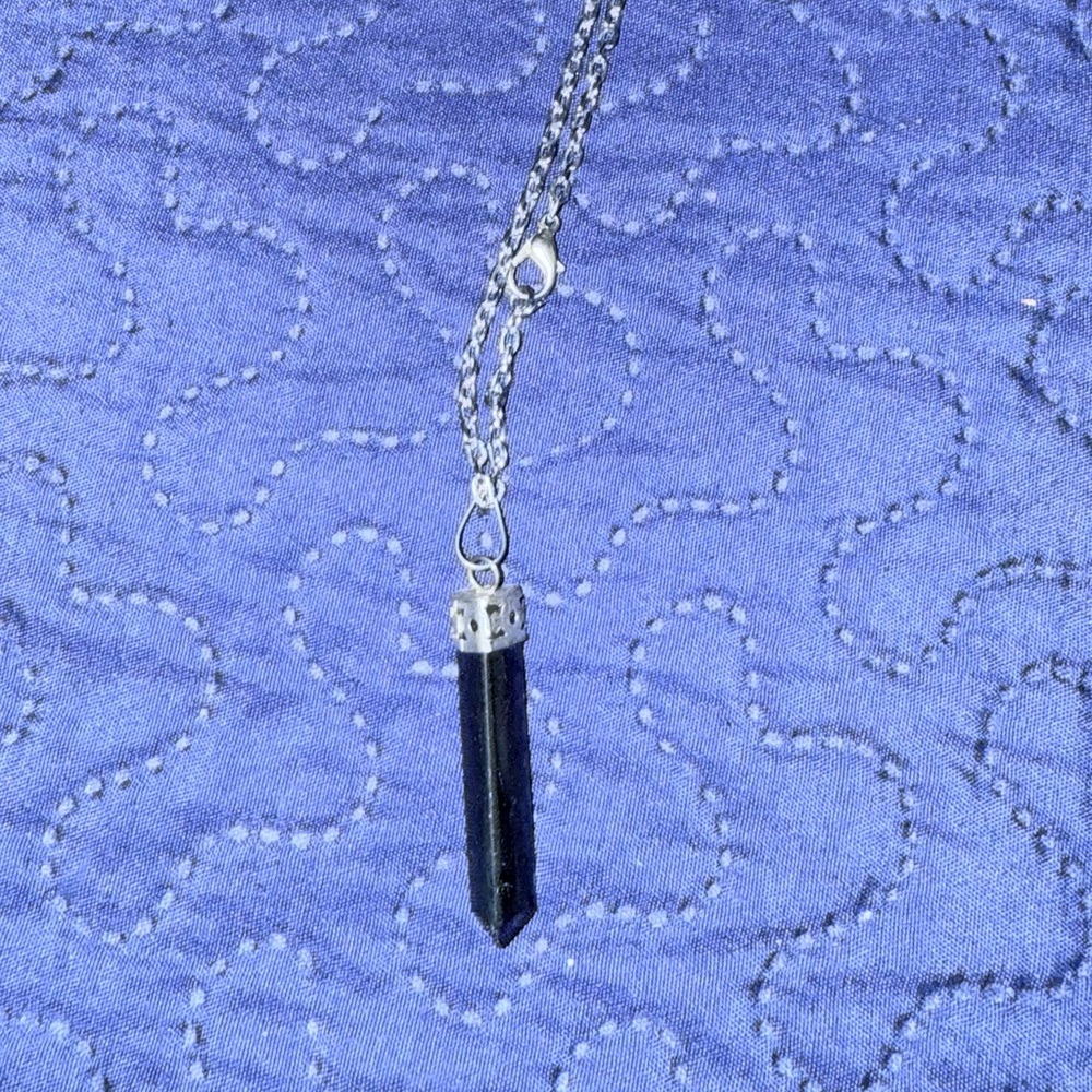 Elegant Black and Silver Necklace with Crystal Point